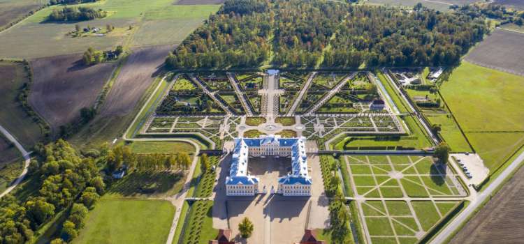 TOP 12 – populiariausi turizmo objektai Bauskės apylinkėje