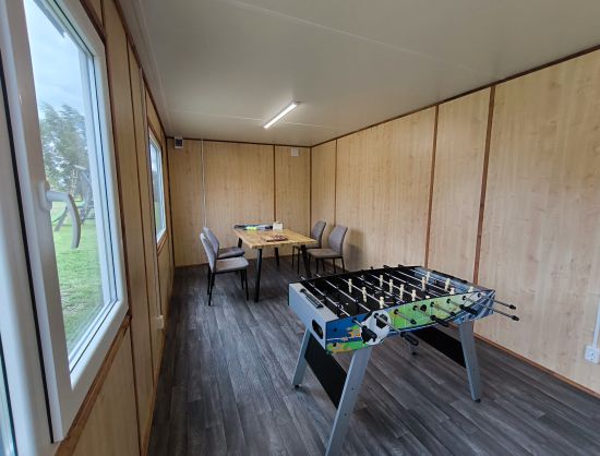 Bistroo-baar Twigs Cafe