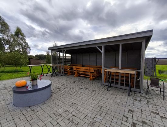 Bistroo-baar Twigs Cafe