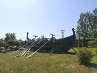 Lielizmēra laiva - vides objekts sporta un atpūtas kompleksā Pīlādži