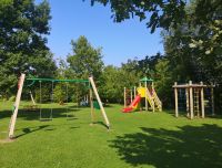 Skats uz atpūtas kompleksa Pīlādži teritoriju - bērnu rotaļu laukumi