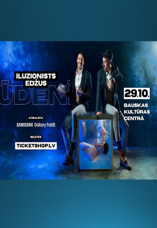  Illusionist Edžus in the water